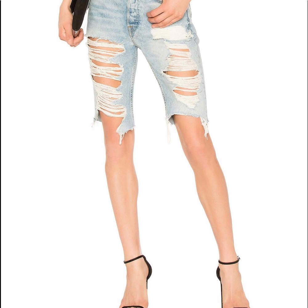 grlfrnd beverly Bermuda short- revolve 29